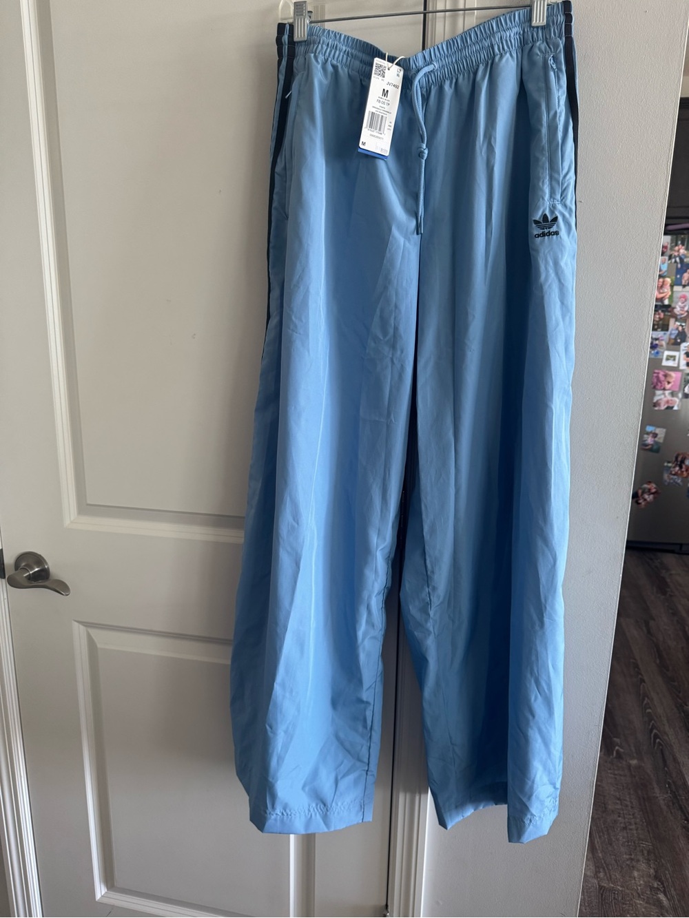 ADIDAS ADICOLOR FIREBIRD OVERSIZED TRACK PANTS NWT - Picture 3 of 8